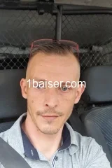 Escorte homme 