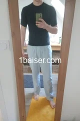 Cherche une femme plus âgée 