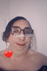 Escort MAITRESSE TRANSGENRE BDSM