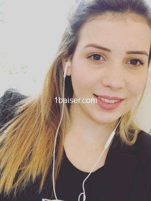 Escort Aline ()