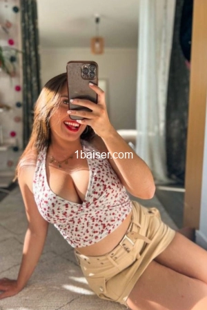 Escort JADE ESPECE ET CARTE BANCAIRE