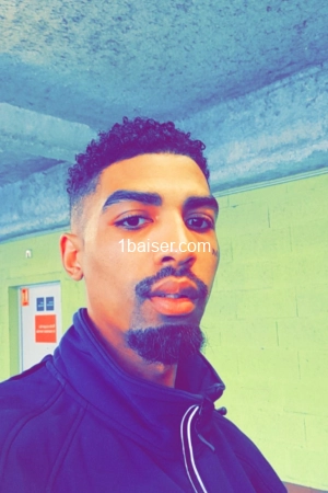 Escort boy Timal, Escort Chambourcy