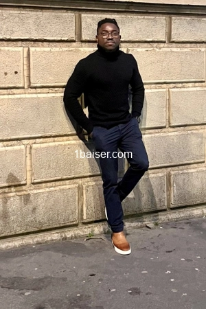 ARME FATALE , Escort Juan les Pins