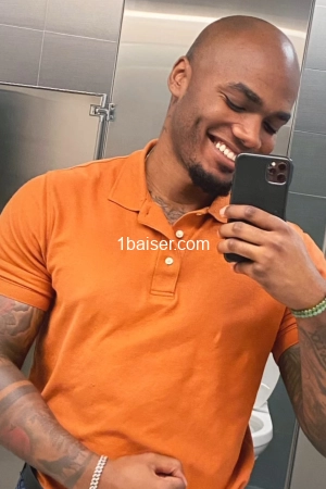 Carlito37, Escort Le Mans