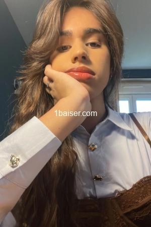 Déplacement uniquement , Escort Créteil