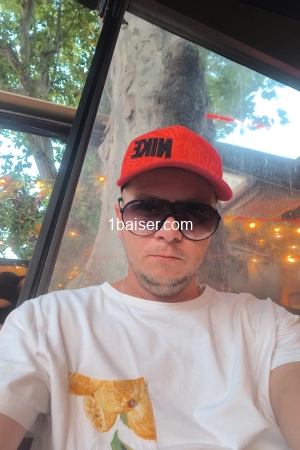 NaughtyMan, Escort Marseille