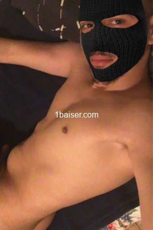 Faride, Escort Ain