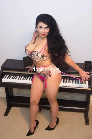 Bruna Satinni, Escort Girl Bizanos