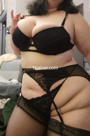 Escort Belle escort ronde