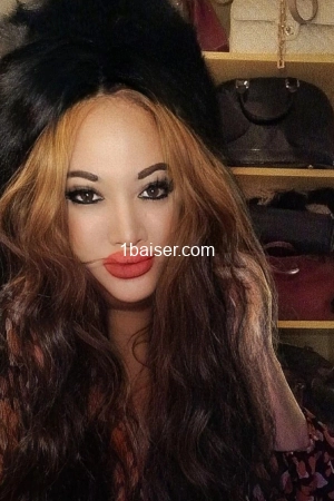 Escort Trans asiatique féminine à Paris