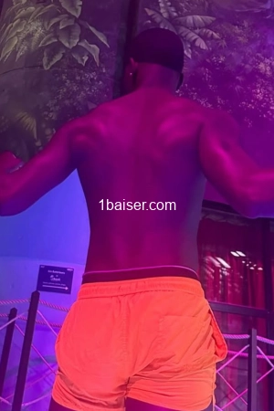 Lil, Escort Collonges sous Salève