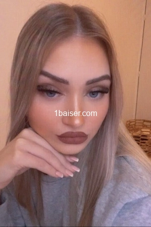Escort Nina