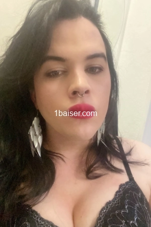Escort Juliette une belle jeune transsexuel