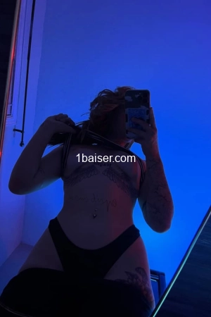 Alice blonde , Escort Girl Arpajon