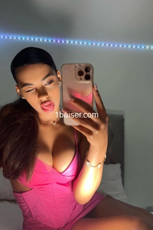 Yvally, Escort Bordeaux