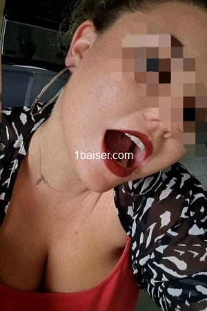 Julie, Escort Gironde