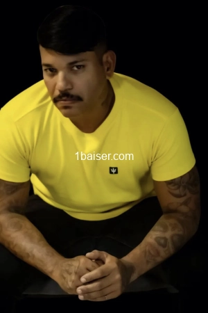 Jhon Yves , Escort Boulogne billancourt