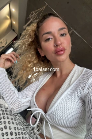 Justine, Escort Évry