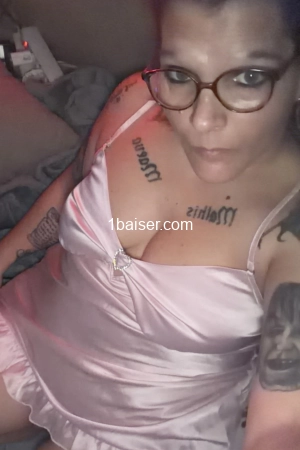 Femme fatale , Escort Metz