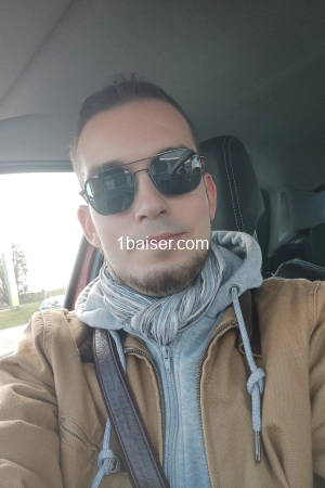 Juju_paradis, Escort Saint Nazaire