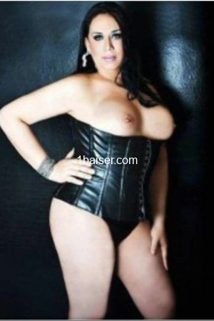 TRANS DOMINATRICE SOPHIE, 