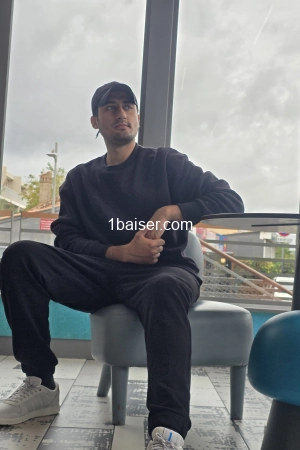 Rahat iqbal, Escort Antibes