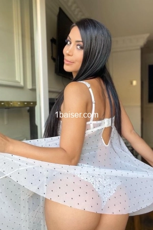 Aurore , Escort Allier