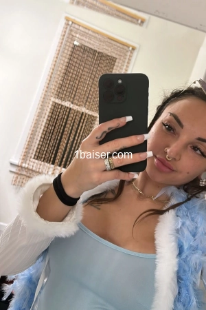 CAITELINE DILEUSE , Escort Haute Savoie