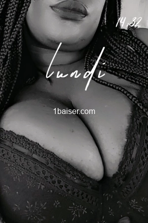 Escort ASSYA GROS LOLO 