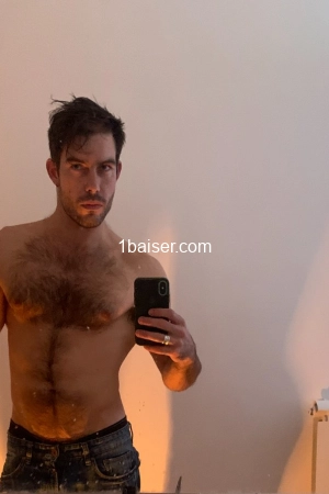 Dorian Grey, Escort Arles