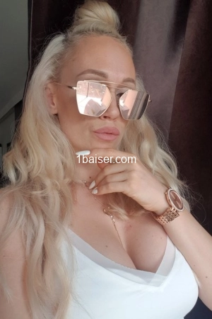 Jessi, Escort Poitiers