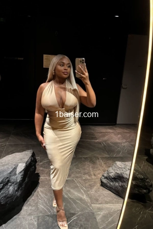 Mia, Escort 19éme Arr des Buttes Chaumont