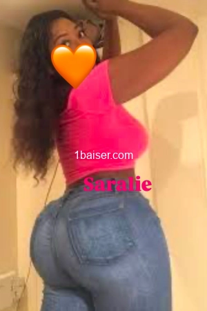 Black queen, Escort Paris