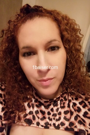 Ophélia , Escort Paris