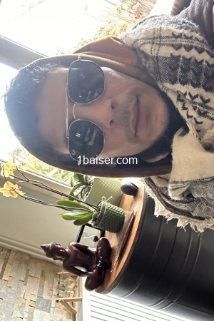 Ttiieu, Escort Maine et Loire