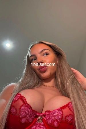 ClairCharlott, Escort Poitiers