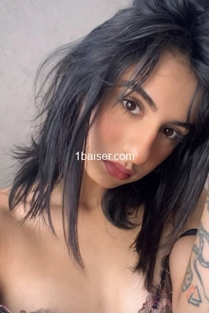 Enora , Escort Cannes