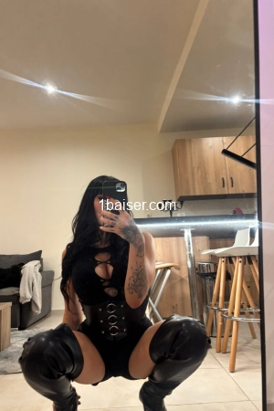 Larris, Escort Toulouse