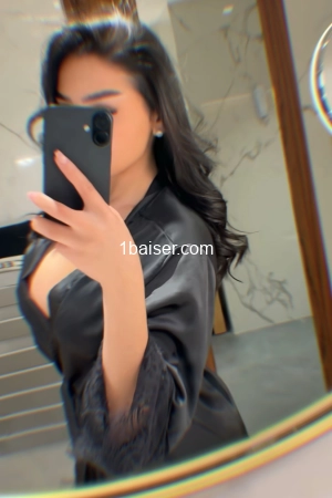 Léana, Escort Monaco