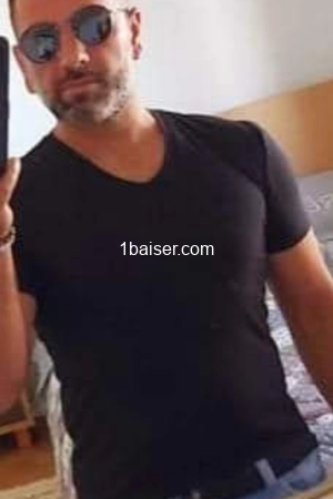 Escort Patcho escort coatch sexuel pour combler tout vos désirs 