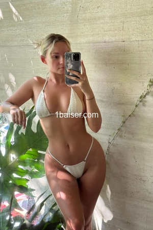 Angelle , Escort Paris