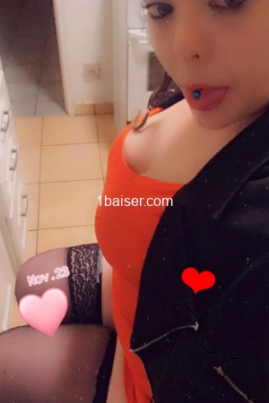 Lolita, Escort Girl Caen