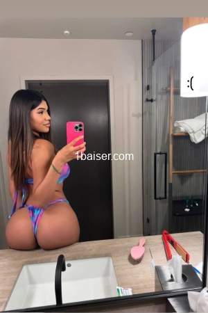 Elisabeth Bertrand , Escort Girl Sansais