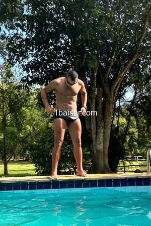 Gustavo Cavalvante , Escort Villefranche sur Saône