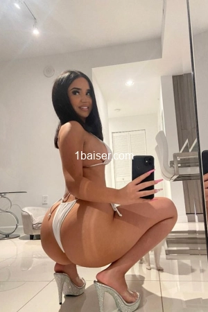 Nella_pipe, Escort Girl Lons le Saunier
