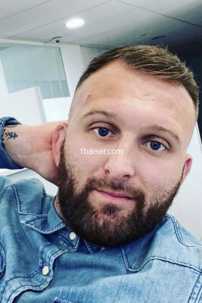 Escort boy  — Escort Seine et Marne (1)