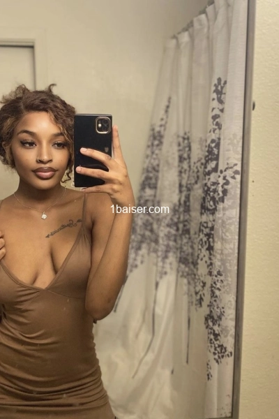 Célia Bornnet — Escort Nice (1)