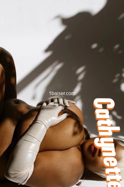 Véritable ronde tigresse fontaine — Escort in Paris, Female (1/7)