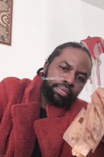 Keatis 666 homme — Escort Paris