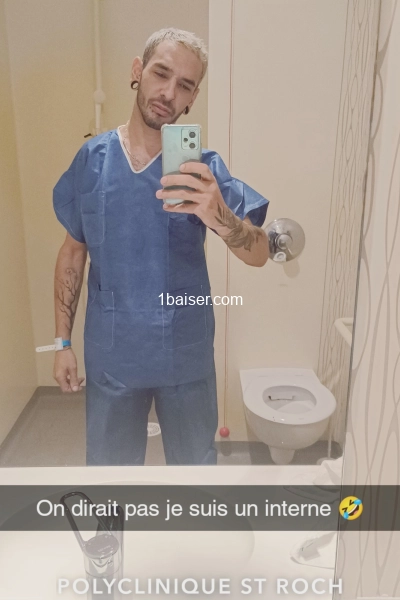 Je suis a votre disposition pour tous renseignements  — Escort Herault (1)